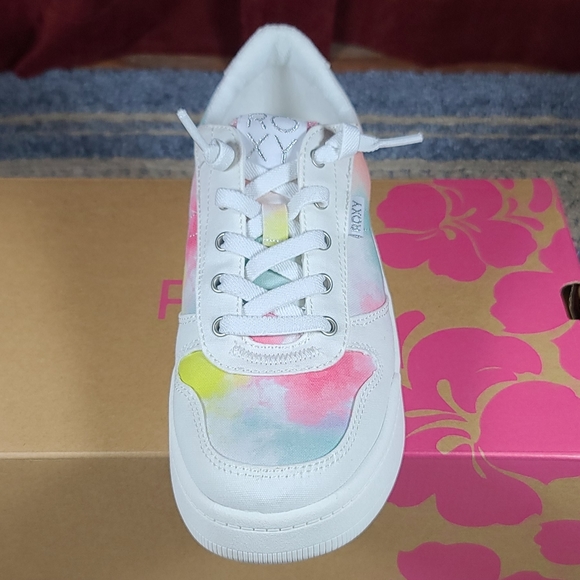 Roxy Harper Tie Lace-Up Sneakers - Picture 3 of 5